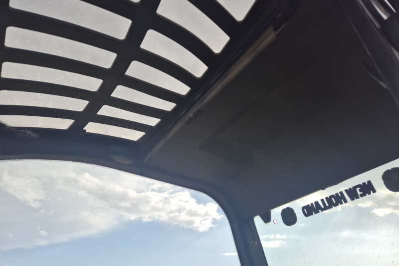 OmecoHub - Immagine NEW HOLLAND LM732